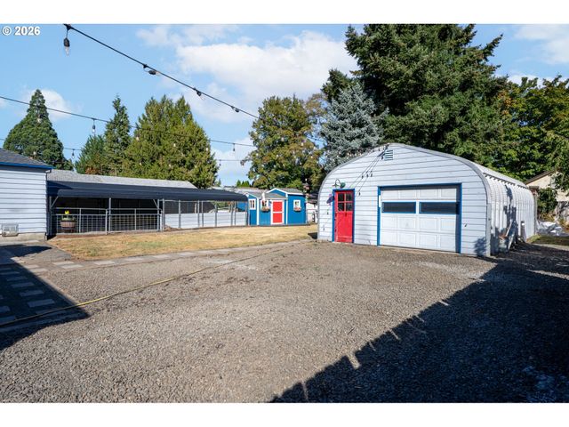 726 Ne 3rd Ave, Hillsboro, OR 97124