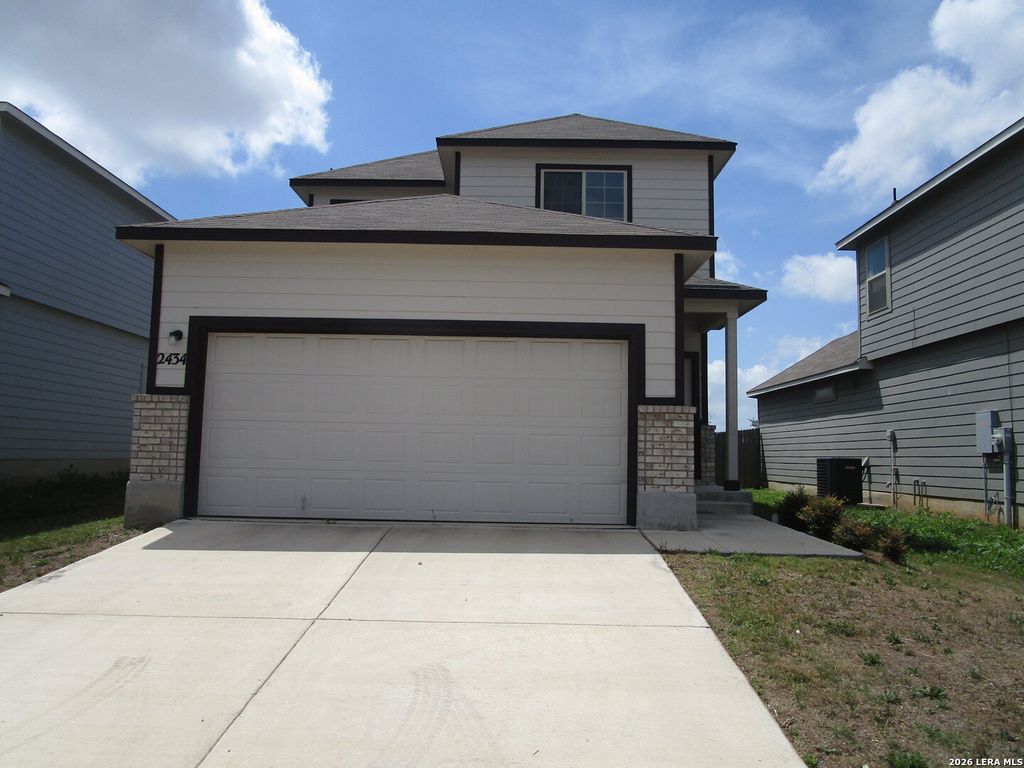 2434 PINK PEARL DR, San Antonio, TX 78224