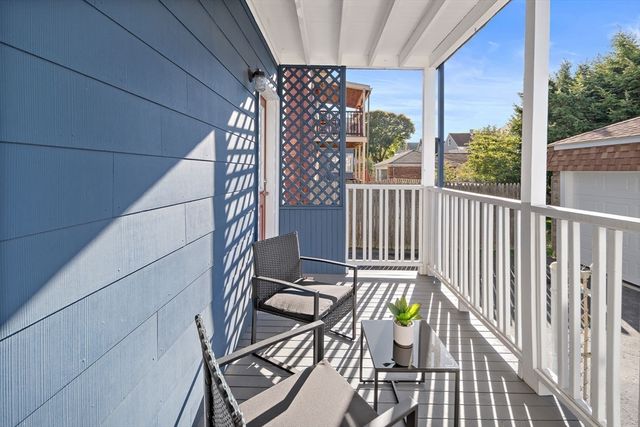 48-50 Amsden 48, Arlington, MA 02474