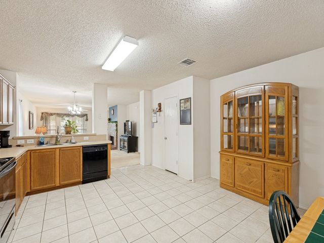 9809 Nixon Drive, Mckinney, TX 75072