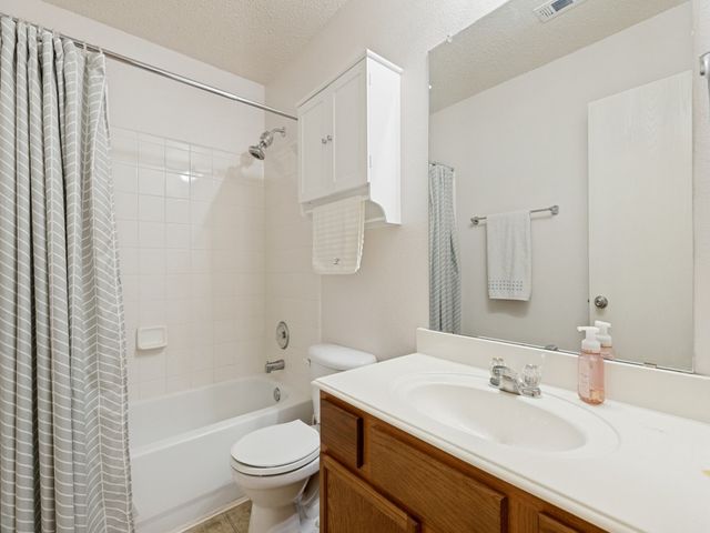 9809 Nixon Drive, Mckinney, TX 75072