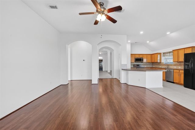 7411 Rustic Chase Drive, Richmond, TX 77407