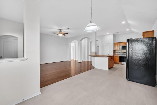 7411 Rustic Chase Drive, Richmond, TX 77407