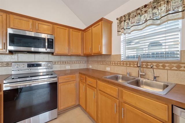 7411 Rustic Chase Drive, Richmond, TX 77407