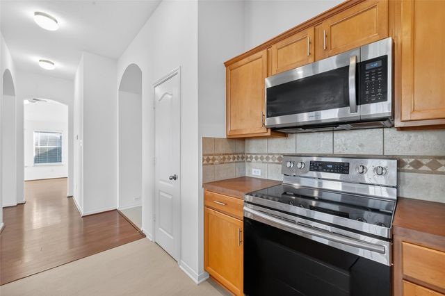 7411 Rustic Chase Drive, Richmond, TX 77407