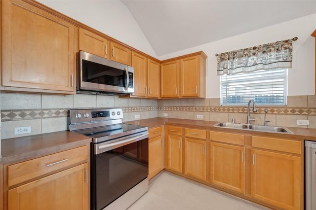 7411 Rustic Chase Drive, Richmond, TX 77407