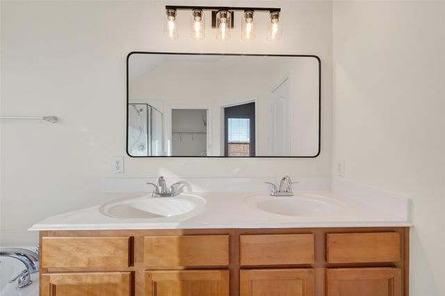 7411 Rustic Chase Drive, Richmond, TX 77407