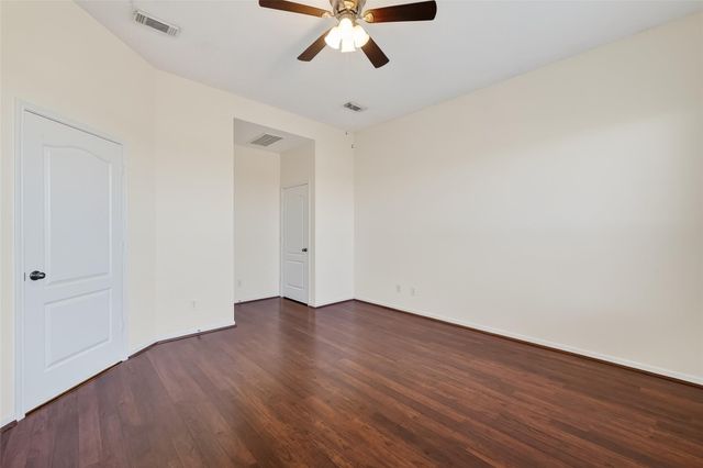 7411 Rustic Chase Drive, Richmond, TX 77407