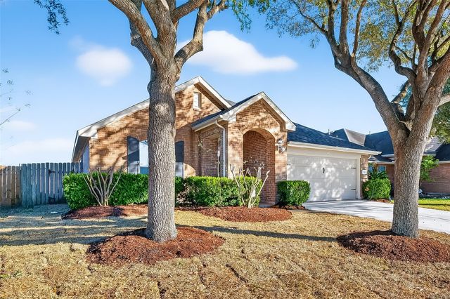 7411 Rustic Chase Drive, Richmond, TX 77407