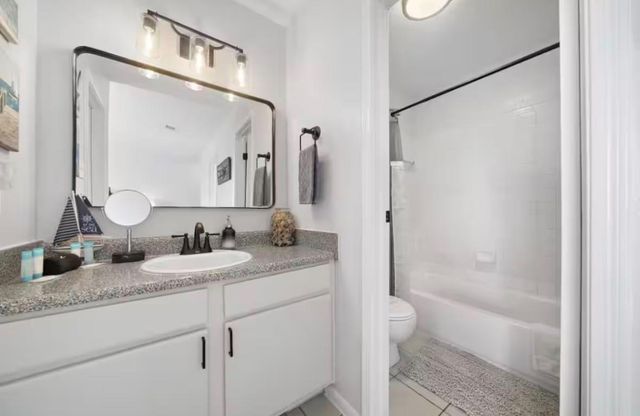 3506 Cove View Boulevard 606, Galveston, TX 77554
