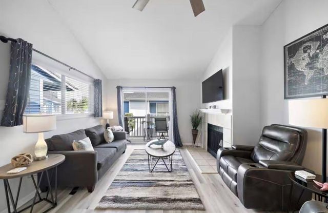 3506 Cove View Boulevard 606, Galveston, TX 77554