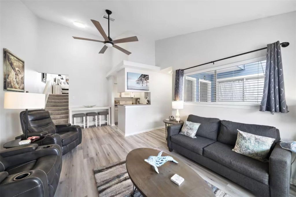 3506 Cove View Boulevard 606, Galveston, TX 77554