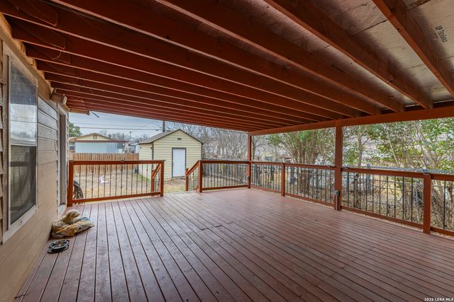 867 Price, San Antonio, TX 78211