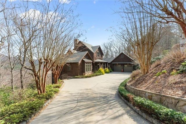 371 Orchard Hills Drive, Clarkesville, GA 30523