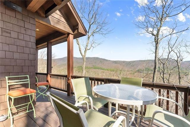 371 Orchard Hills Drive, Clarkesville, GA 30523