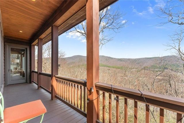 371 Orchard Hills Drive, Clarkesville, GA 30523