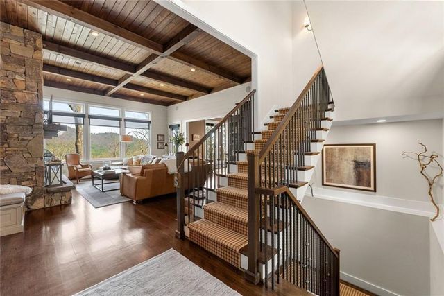 371 Orchard Hills Drive, Clarkesville, GA 30523