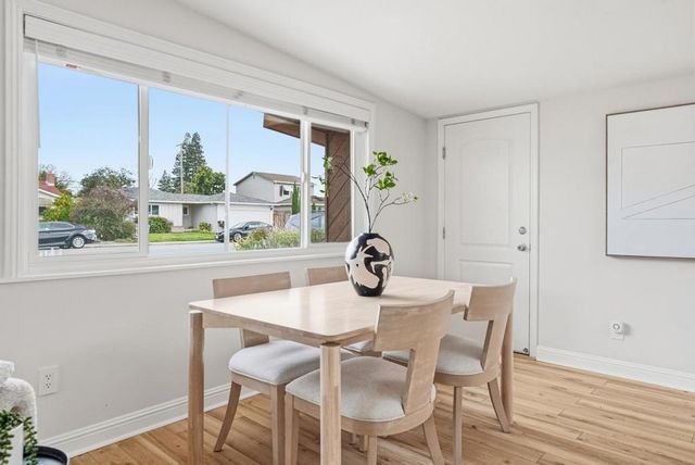 638 Woodhams Road, Santa Clara, CA 95051