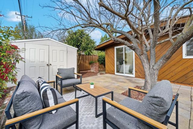 638 Woodhams Road, Santa Clara, CA 95051