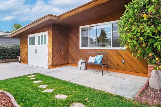 638 Woodhams Road, Santa Clara, CA 95051