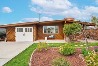 638 Woodhams Road, Santa Clara, CA 95051