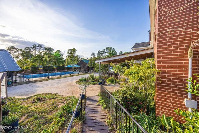 1006 S Lake Avenue, North Augusta, SC 29841
