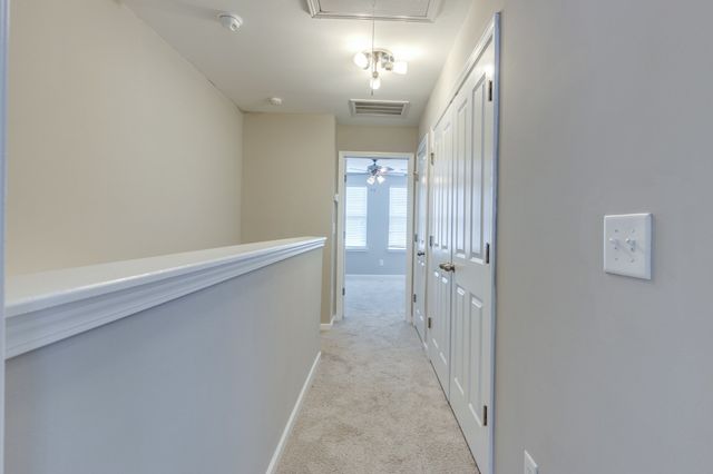 6007 DuPont Cv, Spring Hill, TN 37174
