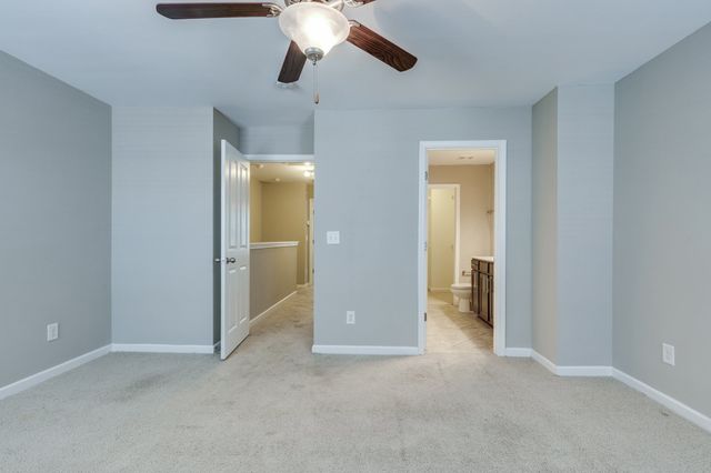 6007 DuPont Cv, Spring Hill, TN 37174