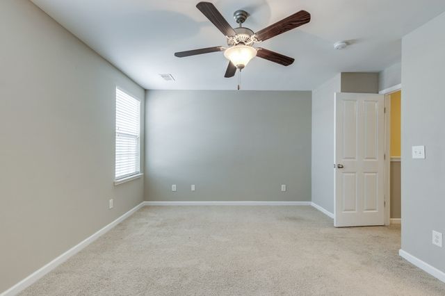 6007 DuPont Cv, Spring Hill, TN 37174