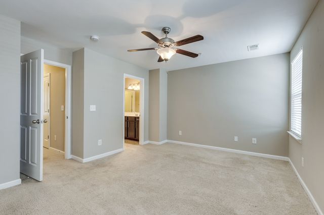 6007 DuPont Cv, Spring Hill, TN 37174