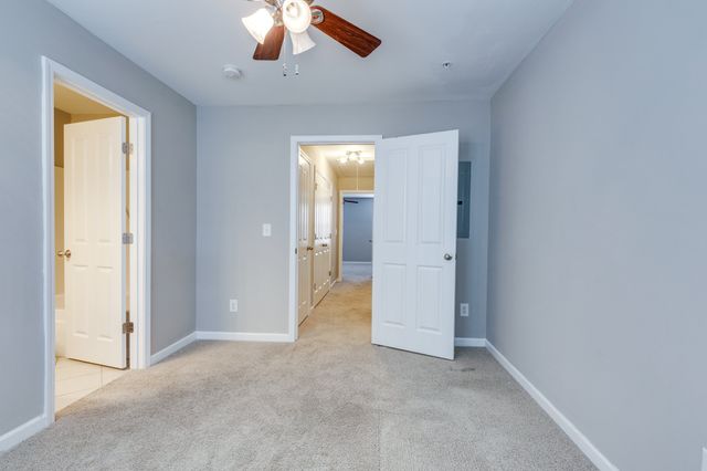 6007 DuPont Cv, Spring Hill, TN 37174