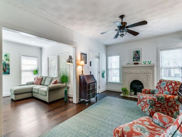 6313 Belmont Avenue, Dallas, TX 75214