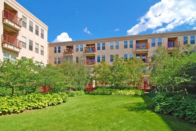 680 N 2nd Street 403, Minneapolis, MN 55401