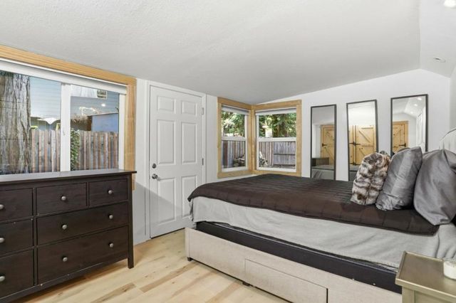 990 Creek Drive, Boulder Creek, CA 95006
