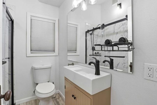 990 Creek Drive, Boulder Creek, CA 95006