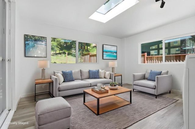 990 Creek Drive, Boulder Creek, CA 95006