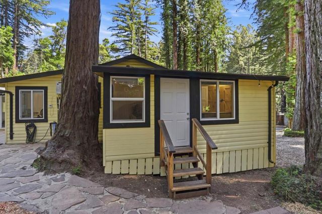 990 Creek Drive, Boulder Creek, CA 95006