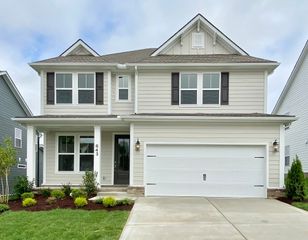 643 Conifer Drive, Spring Hill, TN 37174