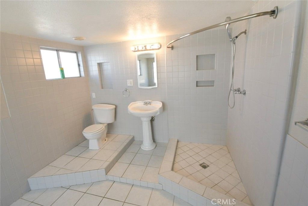 Image 5 of property listing at 26778 Girard Street, Hemet, CA 92544
