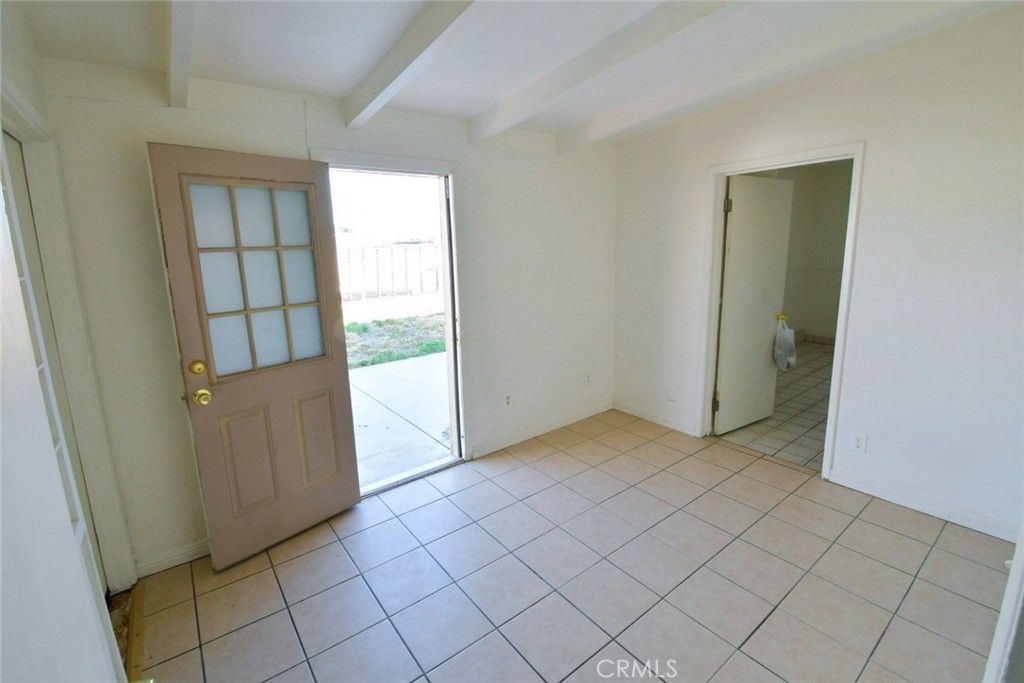 Image 9 of property listing at 26778 Girard Street, Hemet, CA 92544