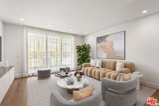 411 S Hamel Road 306, Los Angeles, CA 90048