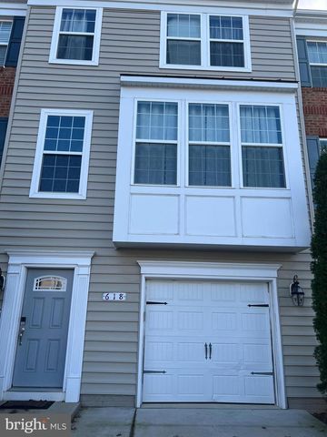 618 BIRDS NEST WAY, Fredericksburg, VA 22405