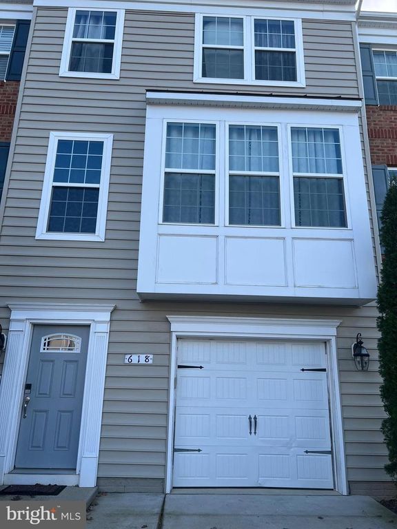 618 BIRDS NEST WAY, Fredericksburg, VA 22405