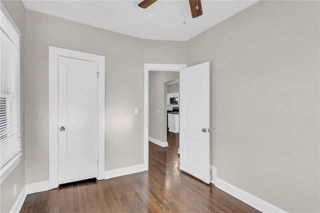 1406 E 45th Street, Kansas City, MO 64110