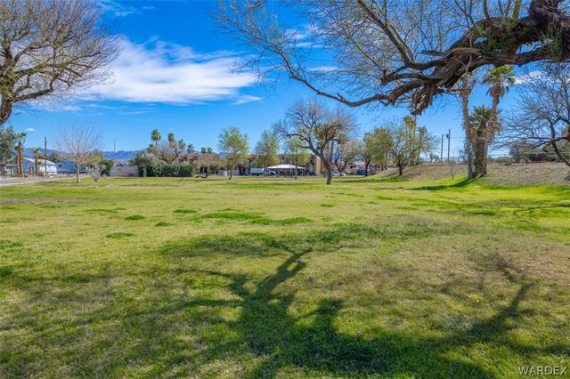 1049 Terrace Drive, Bullhead City, AZ 86442