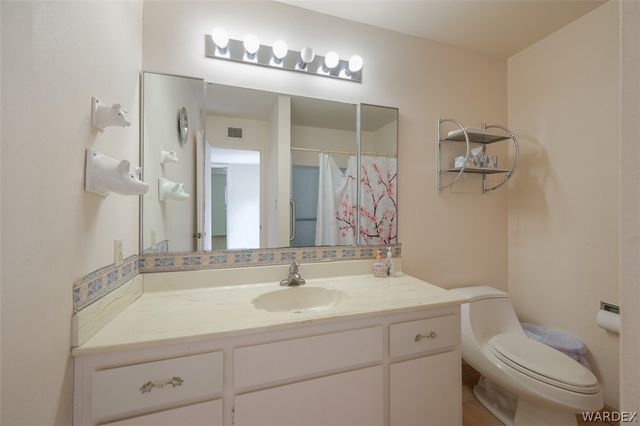 1049 Terrace Drive, Bullhead City, AZ 86442