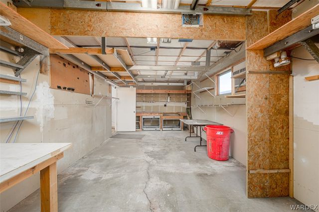 1049 Terrace Drive, Bullhead City, AZ 86442