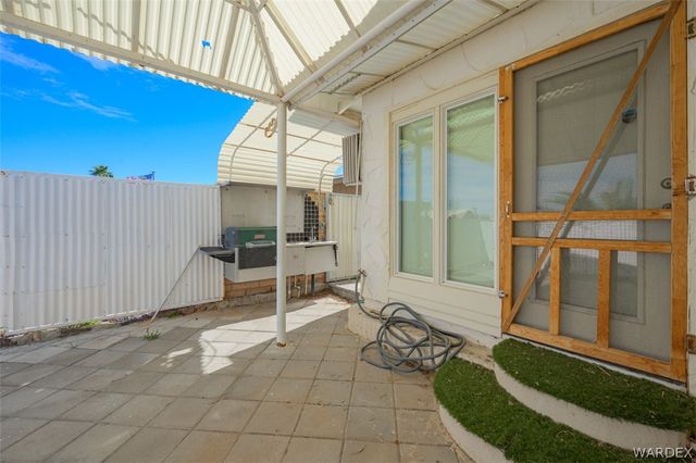 1049 Terrace Drive, Bullhead City, AZ 86442