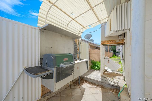 1049 Terrace Drive, Bullhead City, AZ 86442