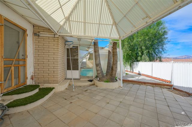 1049 Terrace Drive, Bullhead City, AZ 86442